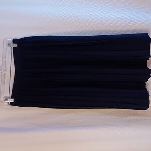 Betty Hanson Women's Wrap Skirt 100% Silk Navy Blue Full Pleated Midi Vi…